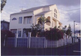 HOUSE FOR SALE AT ROCHE BRUNES R Brunes